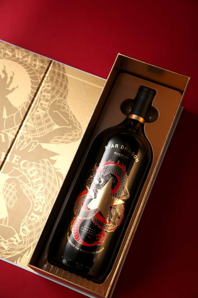 龍年興隆生肖紀念酒款 1500ml (已完售)